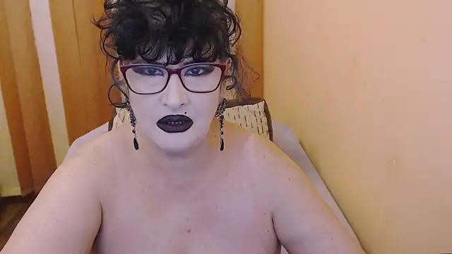 QuuenOfSin's sex show image