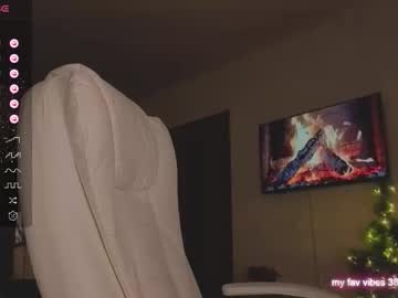 Изображение секс-шоу модели juliette_sunshine Изображение секс-шоу модели juliette_sunshine