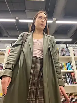 Holly_Play's sex show image