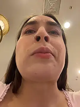 Holly_Play's sex show image