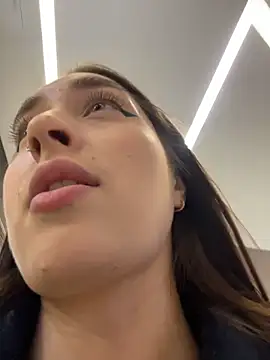 Holly_Play's sex show image