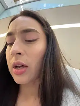 Holly_Play's sex show image