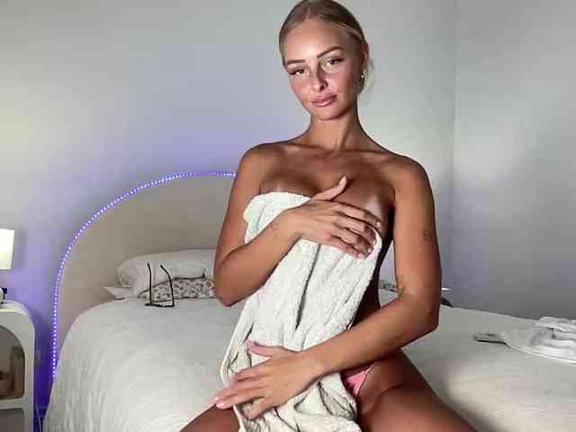 Sexshow-Bild von bbybreex Sexshow-Bild von bbybreex