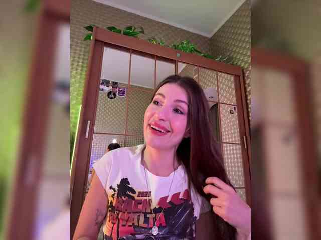 Изображение секс-шоу модели MilashaNyasha