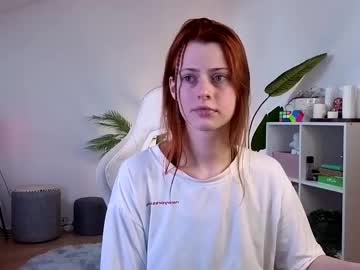 Изображение секс-шоу модели doll_lesli