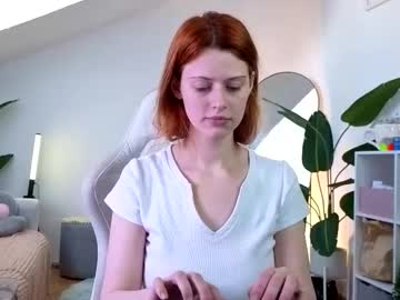 Изображение секс-шоу модели doll_lesli