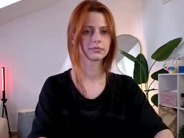 Изображение секс-шоу модели doll_lesli