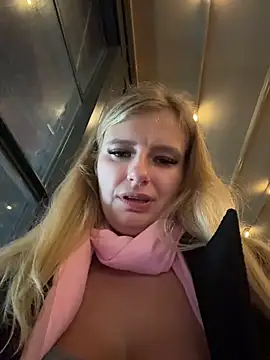 Betsy's sex show image