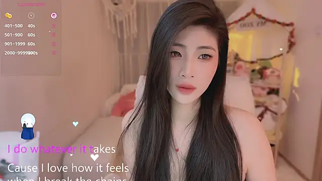 Изображение секс-шоу модели Vaidurya-Yolo Изображение секс-шоу модели Vaidurya-Yolo