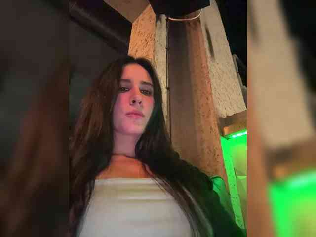 Изображение секс-шоу модели MarKaa0