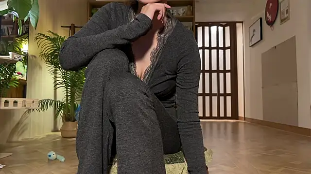 meowLili's sex show image meowLili's sex show image