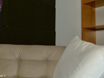 lady_yas's sex show image lady_yas's sex show image