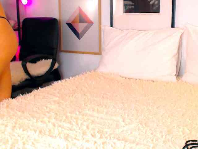 Alexandrawoow's sex show image