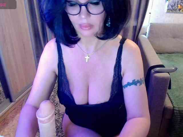 EVA1172a's sex show image