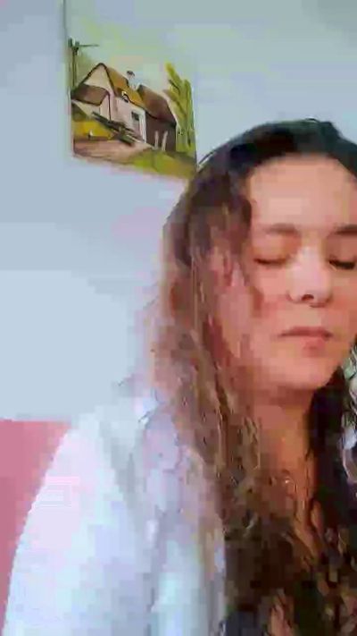 Rose_milff's sex show image