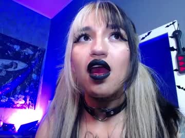 Изображение секс-шоу модели amelierouss Изображение секс-шоу модели amelierouss