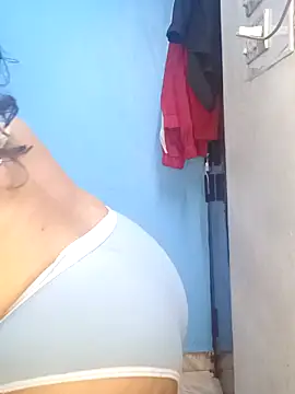 Sexshow-Bild von tamil_sarah