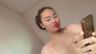 Lovelycum69's sex show image