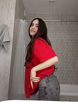 Изображение секс-шоу модели MayaGlow