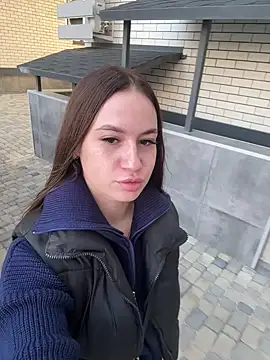 Изображение секс-шоу модели MayaGlow