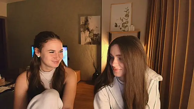 MayaGlow's sex show image