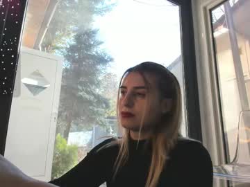 ella_vee's sex show image