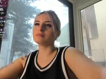 ella_vee's sex show image