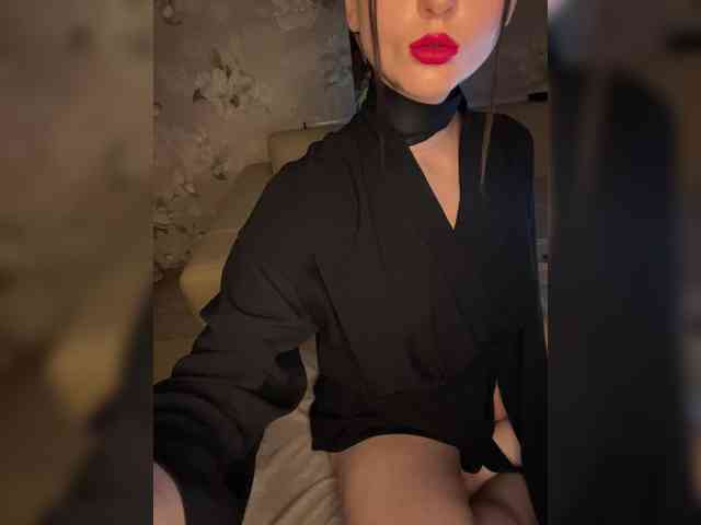 KimaKit's sex show image