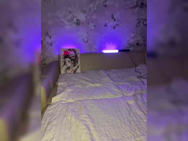 KimaKit's sex show image