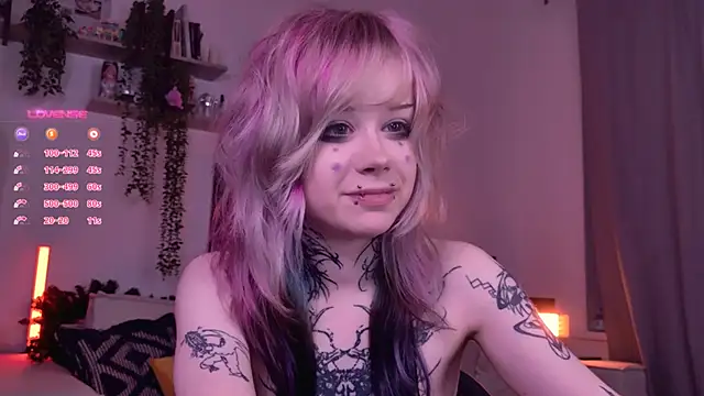 Изображение секс-шоу модели Lollyshy Изображение секс-шоу модели Lollyshy