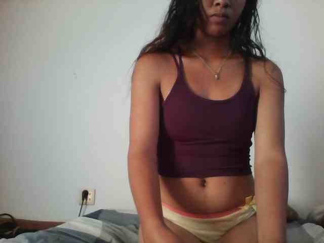 Изображение секс-шоу модели PrettyLie