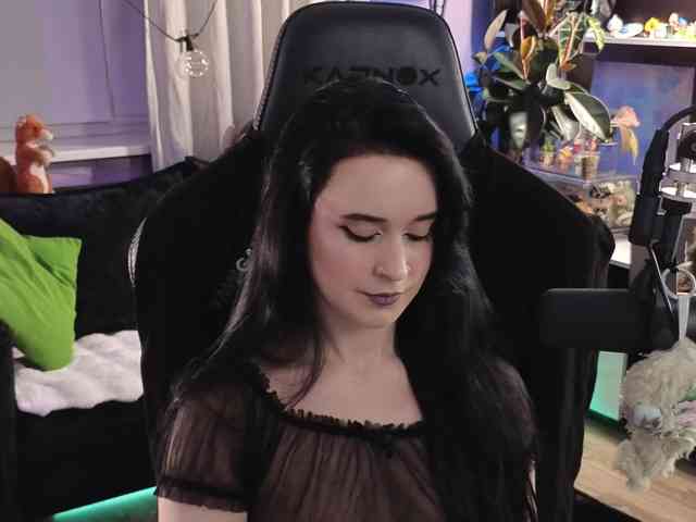 KiraLiLime's sex show image