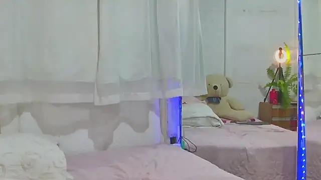 Изображение секс-шоу модели TayllorSweet_
