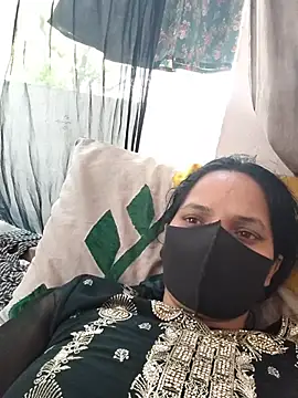 Изображение секс-шоу модели Hot_malika1