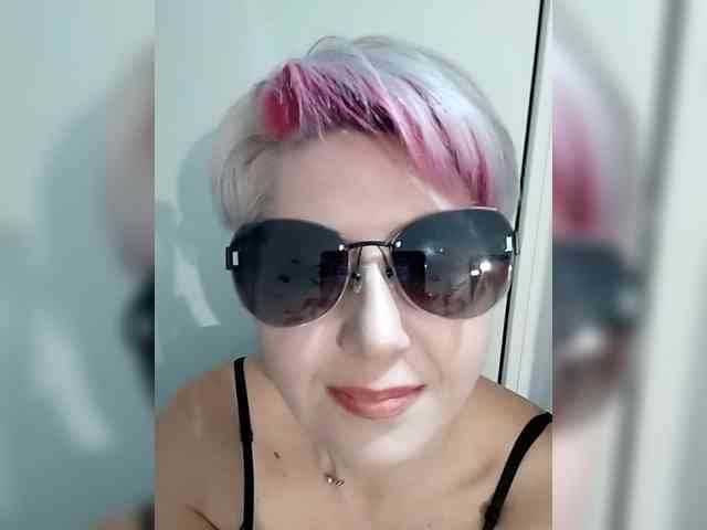 BUSINKA-25's sex show image