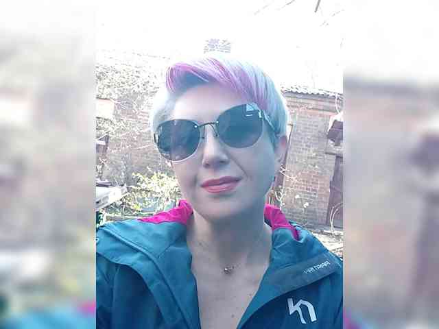 BUSINKA-25's sex show image