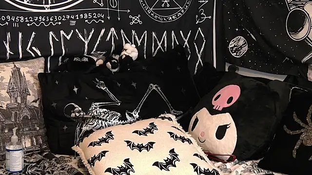 Paige_Turner's sex show image