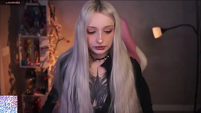 hikmurr's sex show image