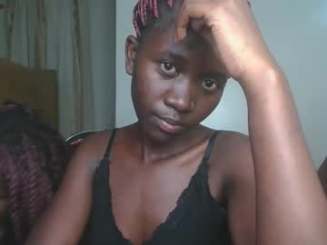 issa_sky1's sex show image