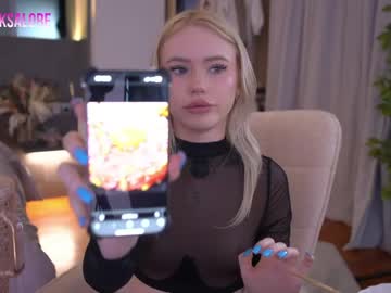 sashalore's sex show image