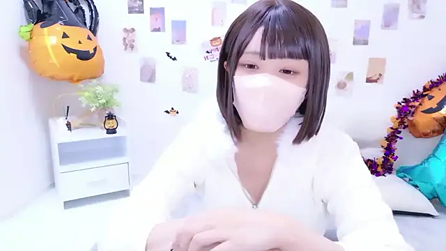 Изображение секс-шоу модели aki_zzz Изображение секс-шоу модели aki_zzz