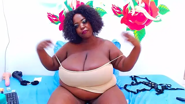 Sexshow-Bild von LUSTFULBOOBSS Sexshow-Bild von LUSTFULBOOBSS