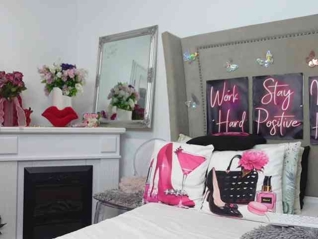 LexyRene's sex show image