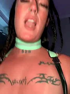 Sexshow-Bild von savana_heart Sexshow-Bild von savana_heart