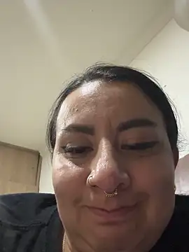 Abril_Luv's sex show image