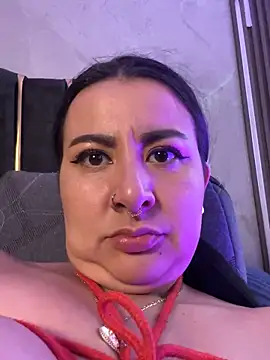 Abril_Luv's sex show image