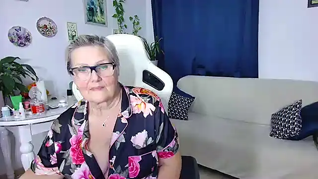 Selenna57's sex show image Selenna57's sex show image