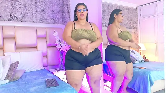 SelennaCooper's sex show image