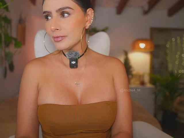 Meegan's sex show image