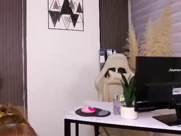 xxmile_'s sex show image